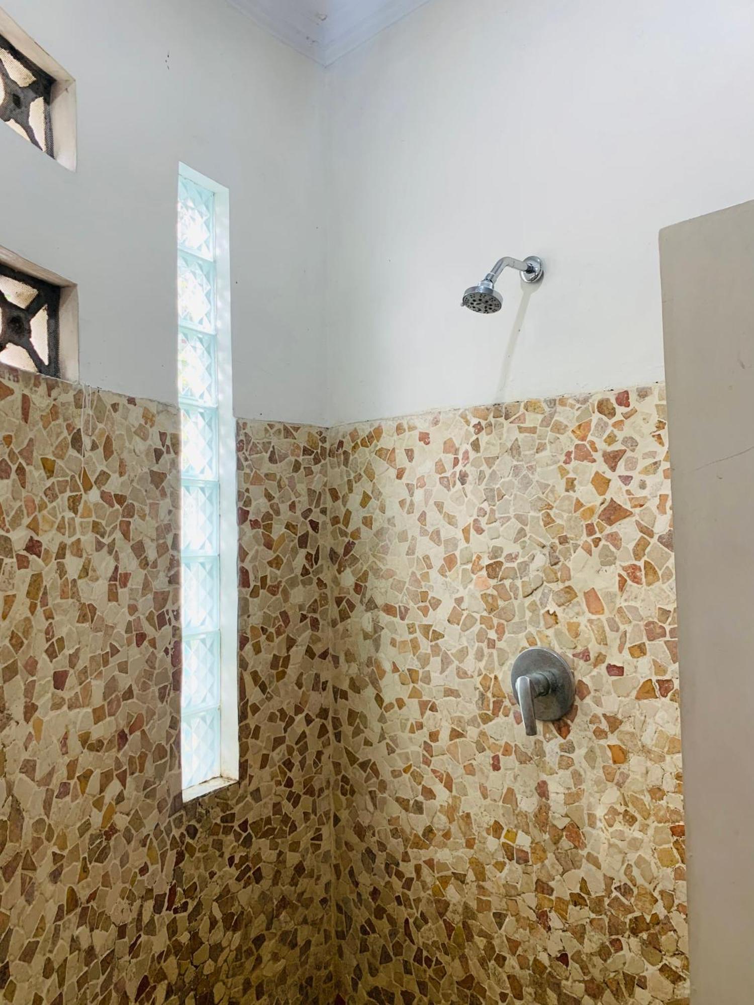 Villa Bougenville Yogyakarta Exterior foto